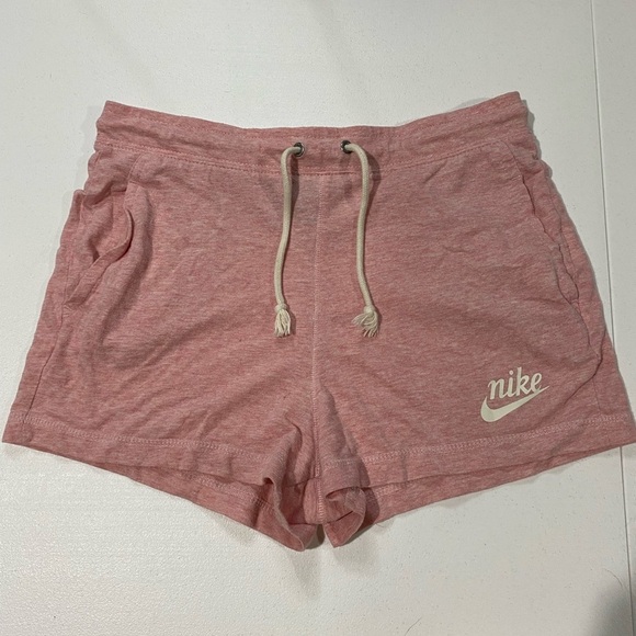 Pink Nike shorts medium - Picture 1 of 3